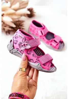 Dievčenské ružové sandále s mačkami na suchý zips