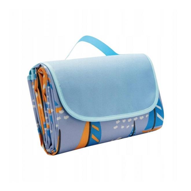 Modrá vodeodolná podložka na piknik