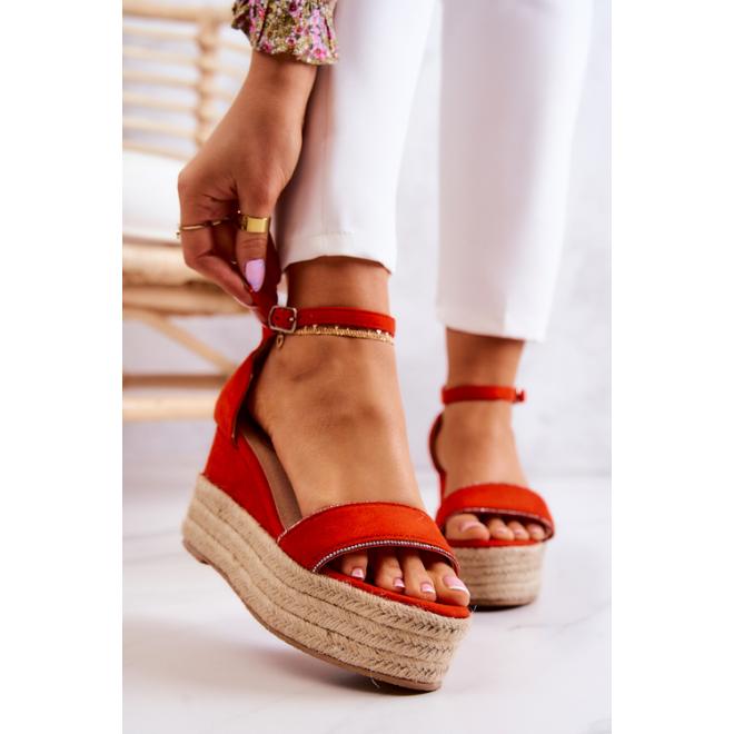 E-shop Dámske oranžové sandále na platforme