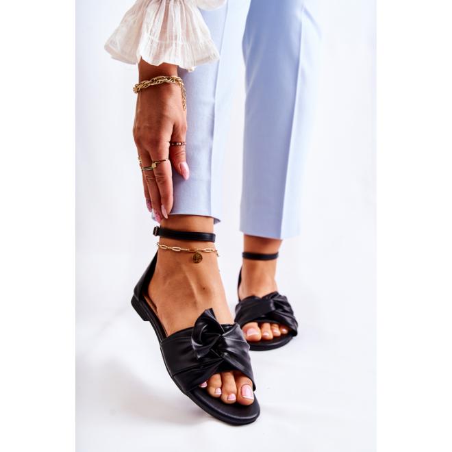 E-shop Čierne dámske sandále z ekologickej kože