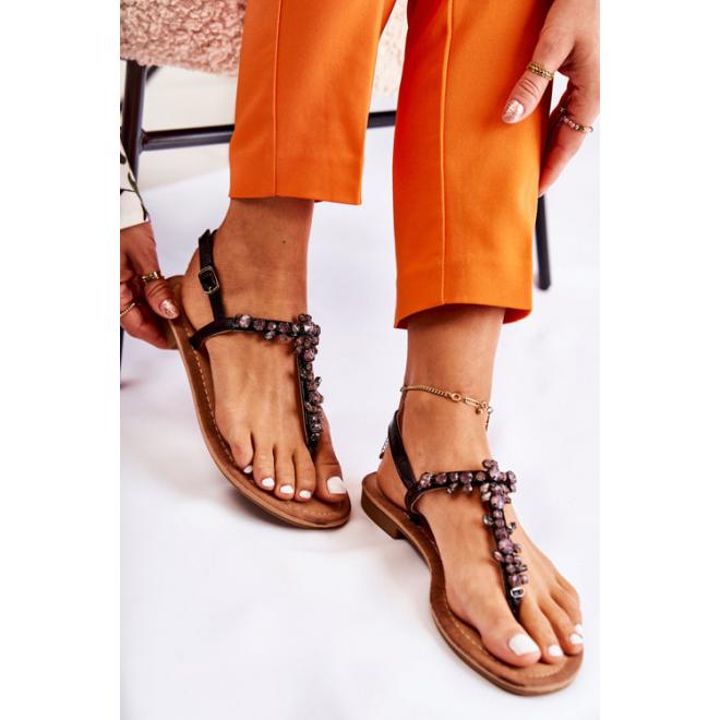 E-shop Dámske čierne sandále s kamienkami