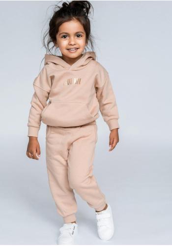 Detská športová súprava I LOVE MILK béžovej farby v akcii