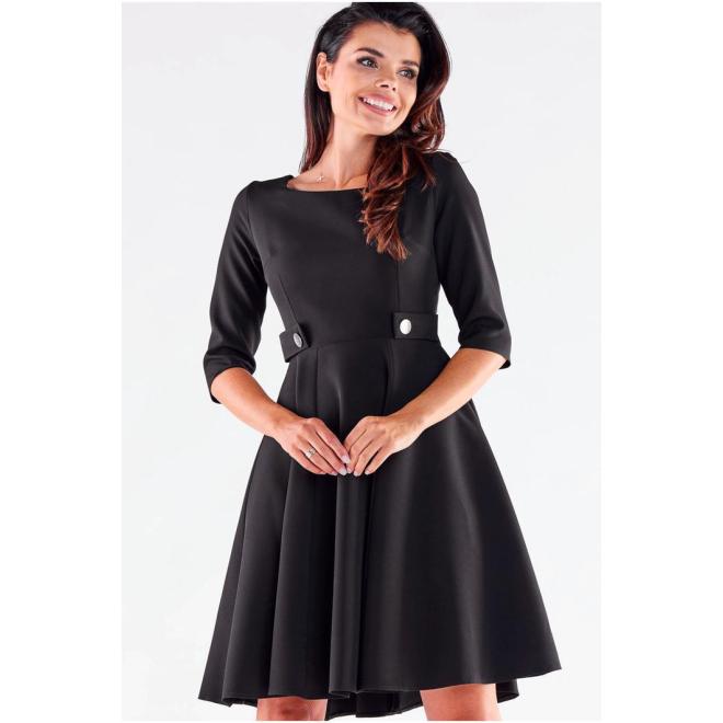 E-shop Elegantné rozšírené šaty čiernej farby