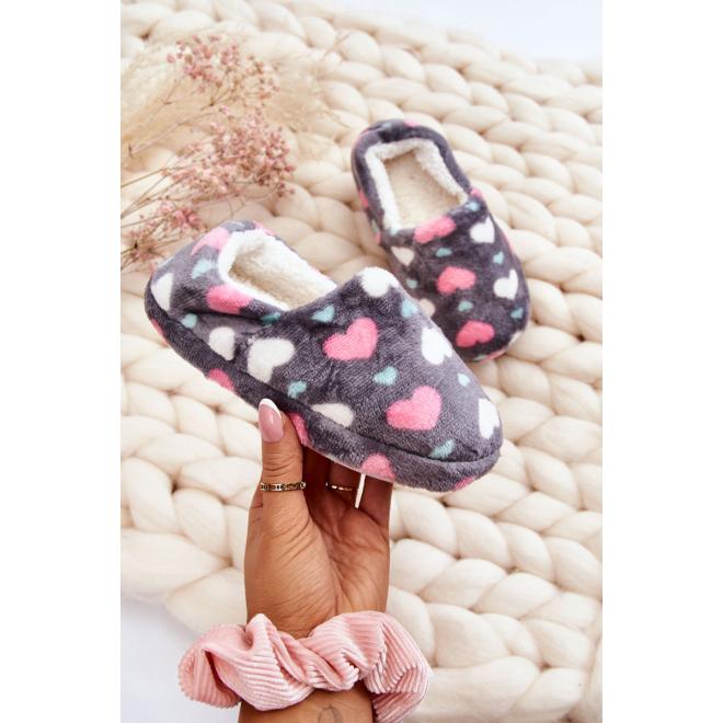 E-shop Dievčenské sivé papuče so srdiečkami