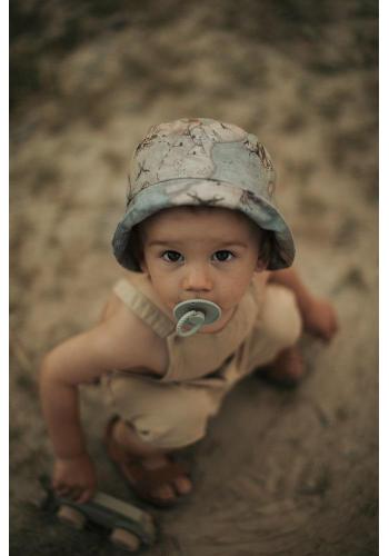 Detský klobúk z kolekcie dúhová hora