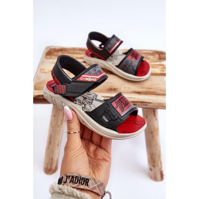 E-shop Čierno-červené sandále Grendene Kids pre chlapcov