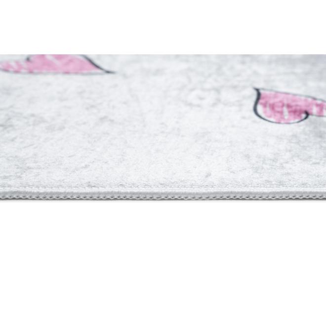 Detský koberec s malým dievčatkom a psíkom