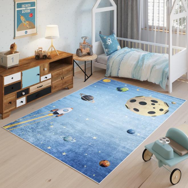 Modrý koberec pre deti s vesmírnym motívom