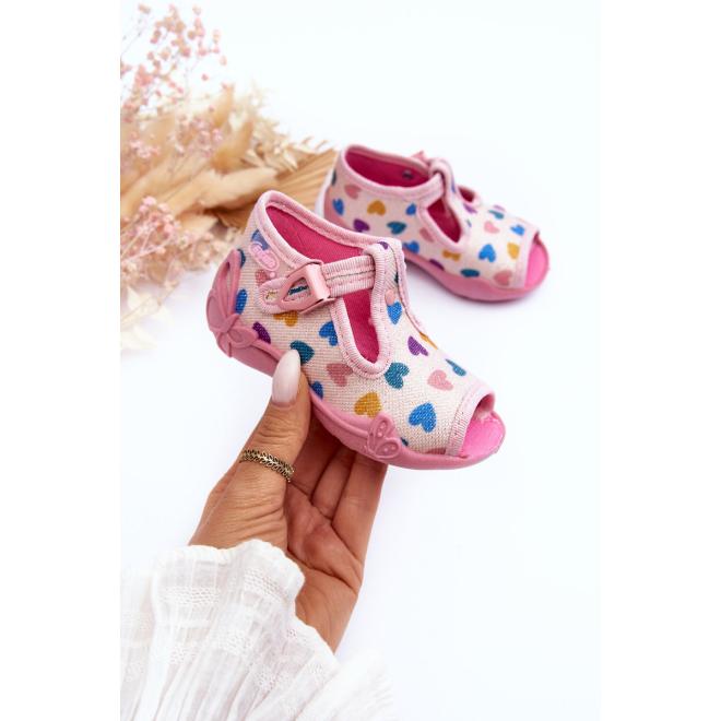 Ružové detské sandále so srdiečkami