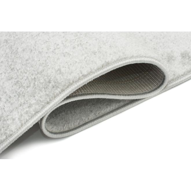 Svetlo-sivý detský koberec s levom