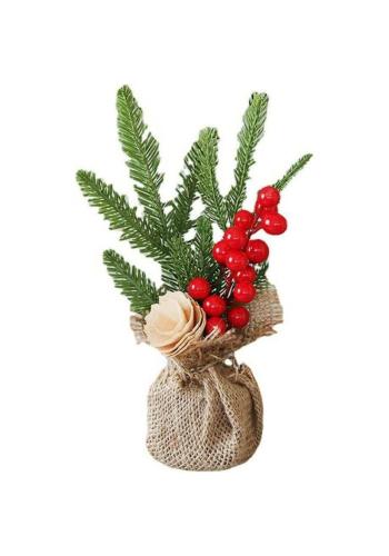 Malý vianočný stromček v kvetináči