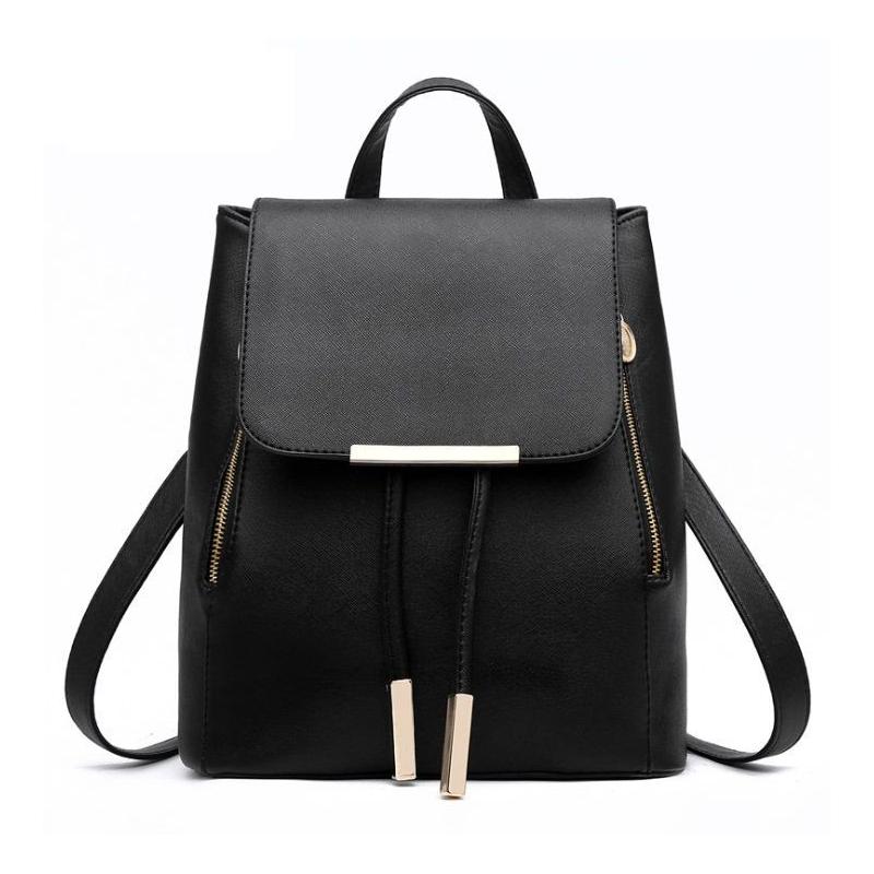 E-shop Čierny dámsky ruksak v elegantnom štýle