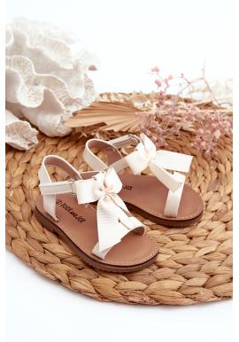 Svetlobéžové dievčenské sandále s mašľou