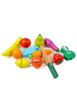 Drevená zelenina a ovocie na krájanie