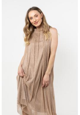 Vzdušné dámske šaty v zlatej farbe