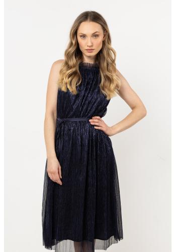 Tmavomodré vzdušné dámske šaty s opaskom