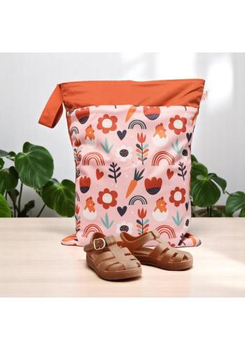 Nepremokavá ružová taška s farebnou potlačou