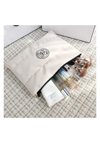 Veľká biela kozmetická taška