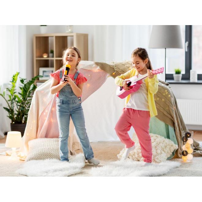 Drevená ružová gitara pre deti