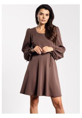 Rozšírené mini šaty hnedej farby