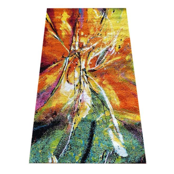 Detský koberec s farebným dizajnom