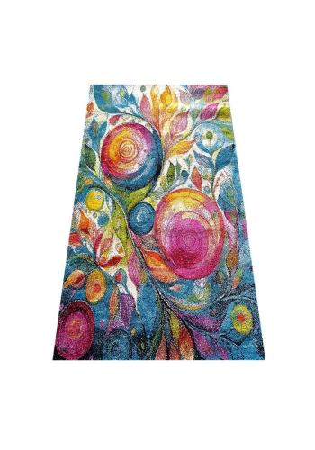 Detský koberec s farebným dizajnom