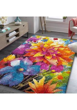 Detský koberec s farebným dizajnom kvetov