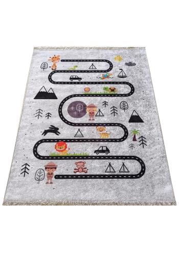 Farebný koberec s detským motívom
