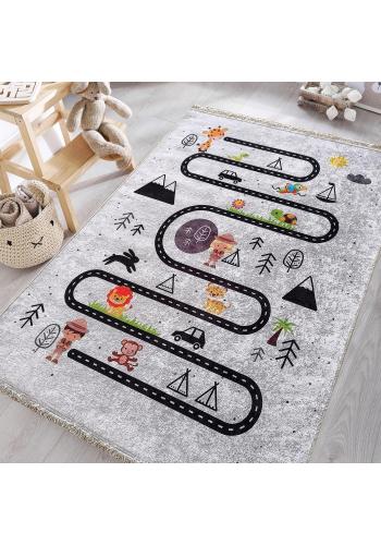 Farebný koberec s detským motívom