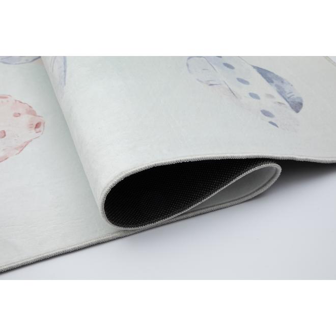 Detský koberec so žirafou vo vesmíre