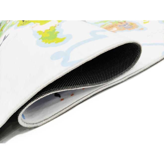 Detský koberec s mapou a zvieratami