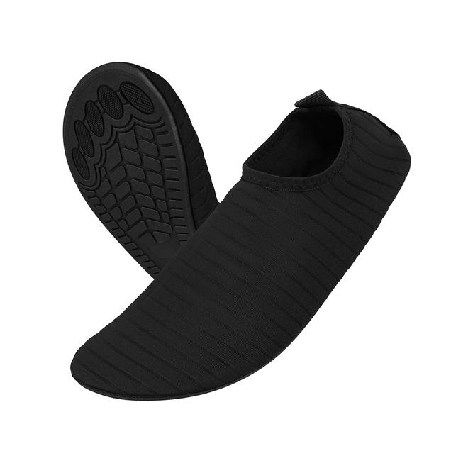 Čierne topánky do vody Trizand - veľkosť 43