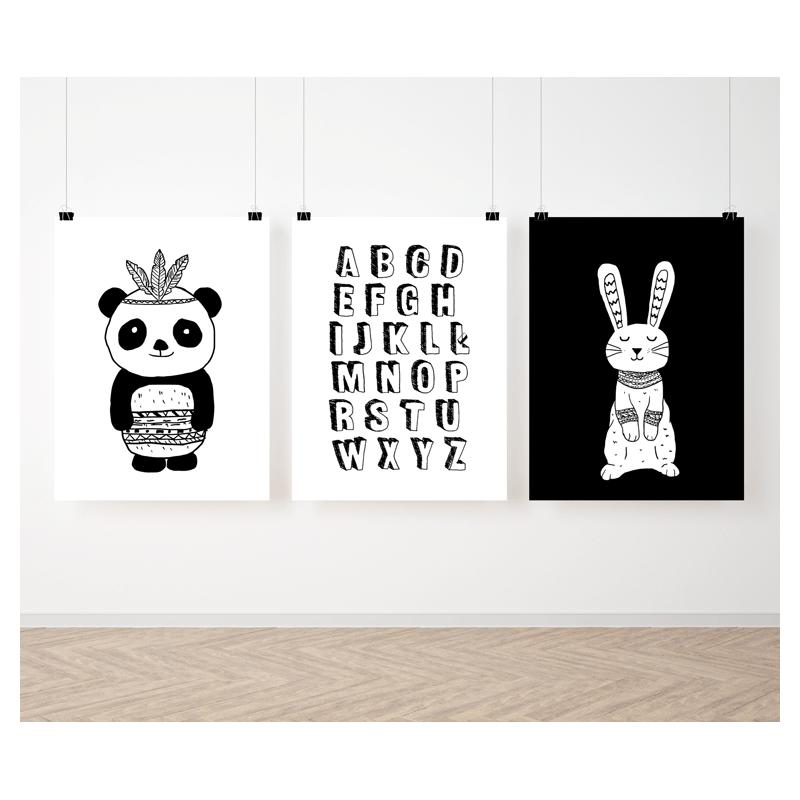 Bieločierna sada plagátov s abecedou a zvieratkami