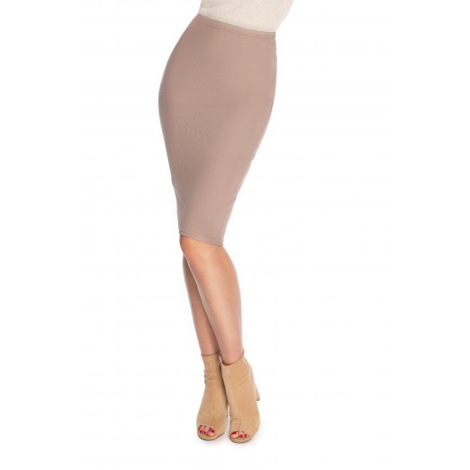 Štýlová ceruzková sukňa v cappusccinovej farbe pre dámy