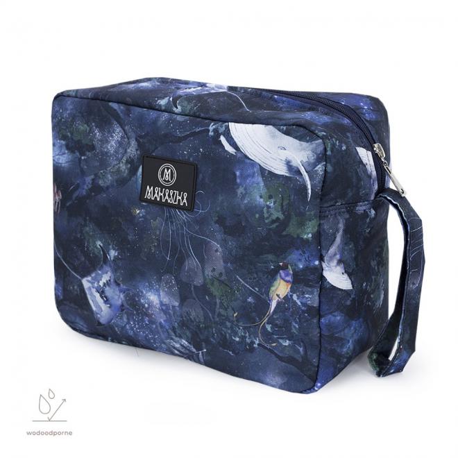 Vodeodolný kozmetický kufrík s motívom magického lesa