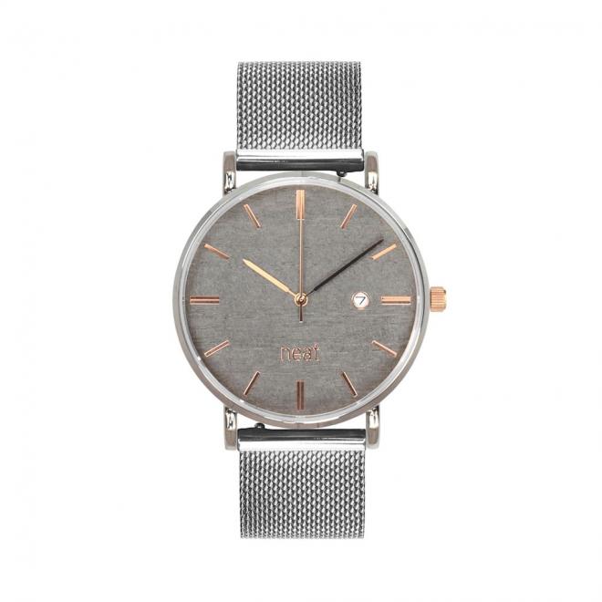 Módne dámske hodinky strieborno-sivej farby s kovovým remienkom