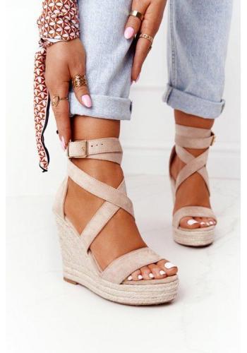 Štýlové sandále v béžovej farbe pre dámy