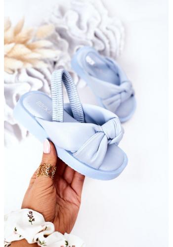 Módne detské sandále v modrej farbe