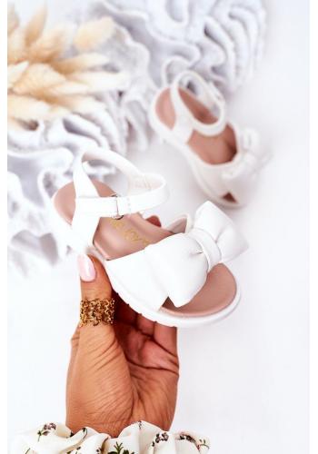 Módne detské sandálky s mašličkou v bielej farbe v zľave