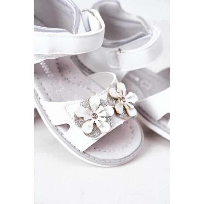 Trendy sandále pre divečatá s kvietkami bielej farby