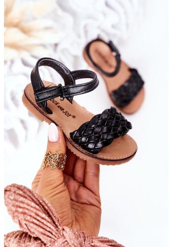 Módne detské sandálky v čiernej farbe
