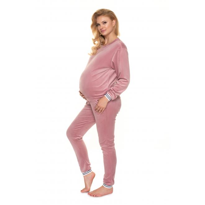 Dámska velúrová nočná súprava v ružovej farbe pre tehotné